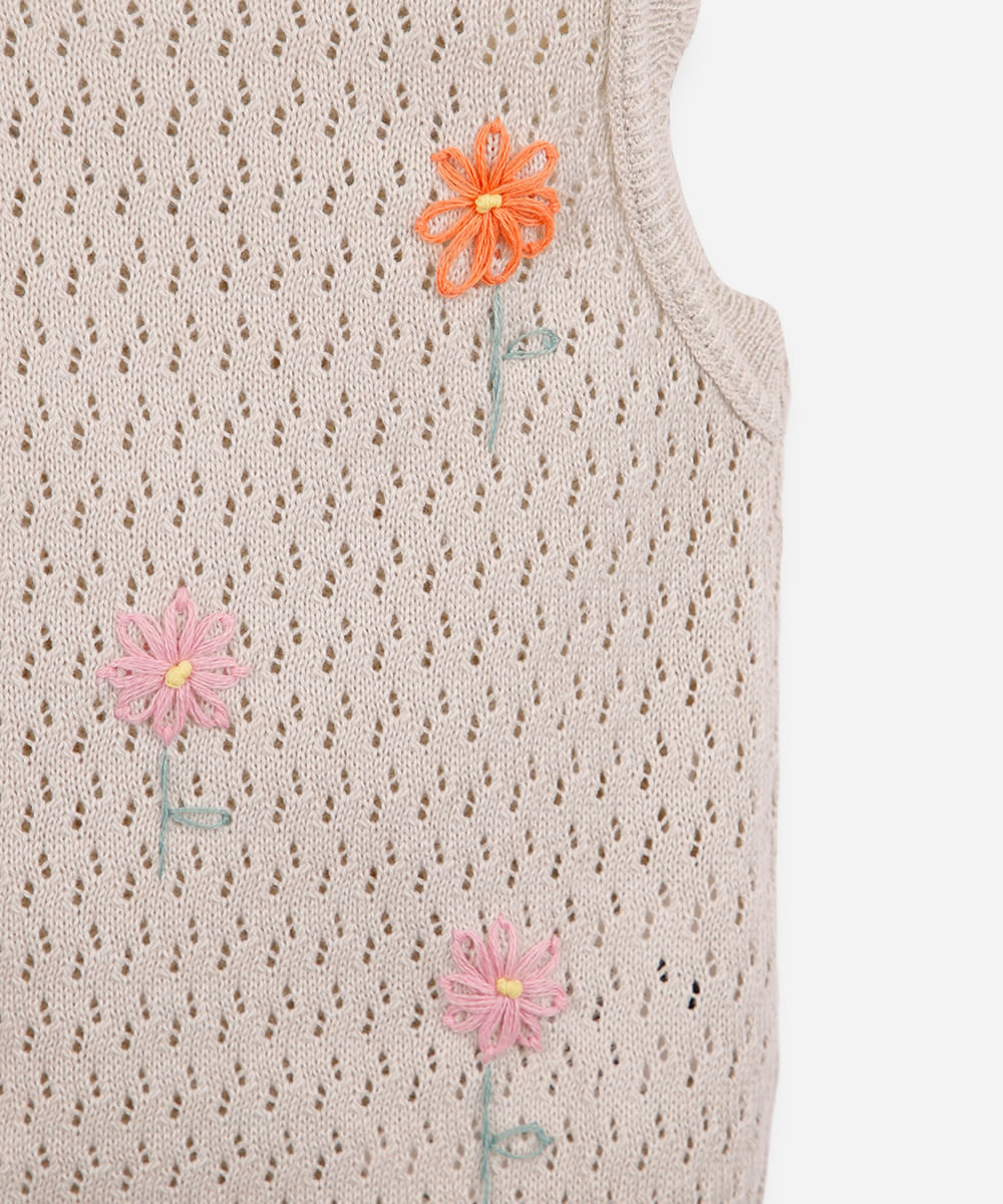 regata infantil de tricot bordado floral bege