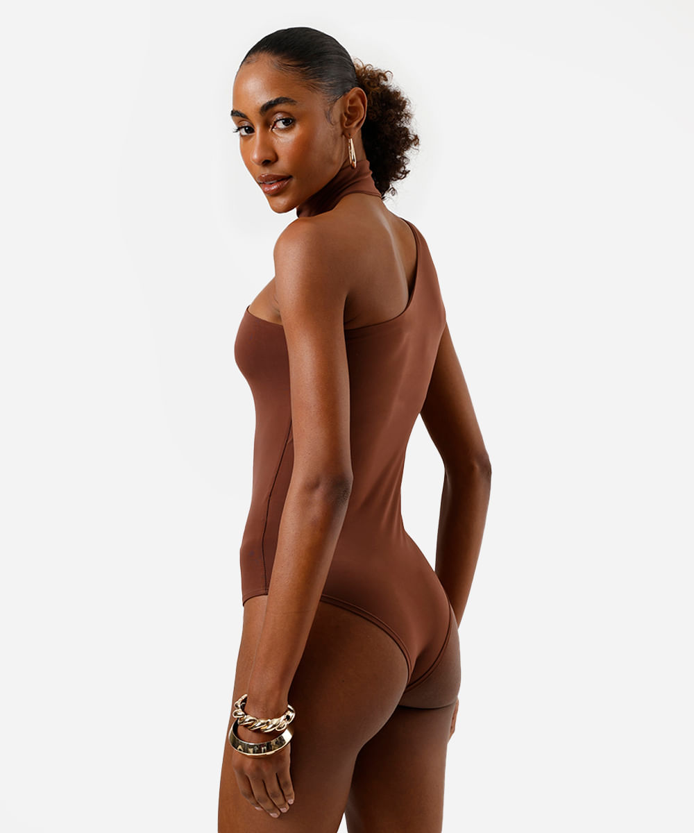 body ombro único feminino com amarração marrom