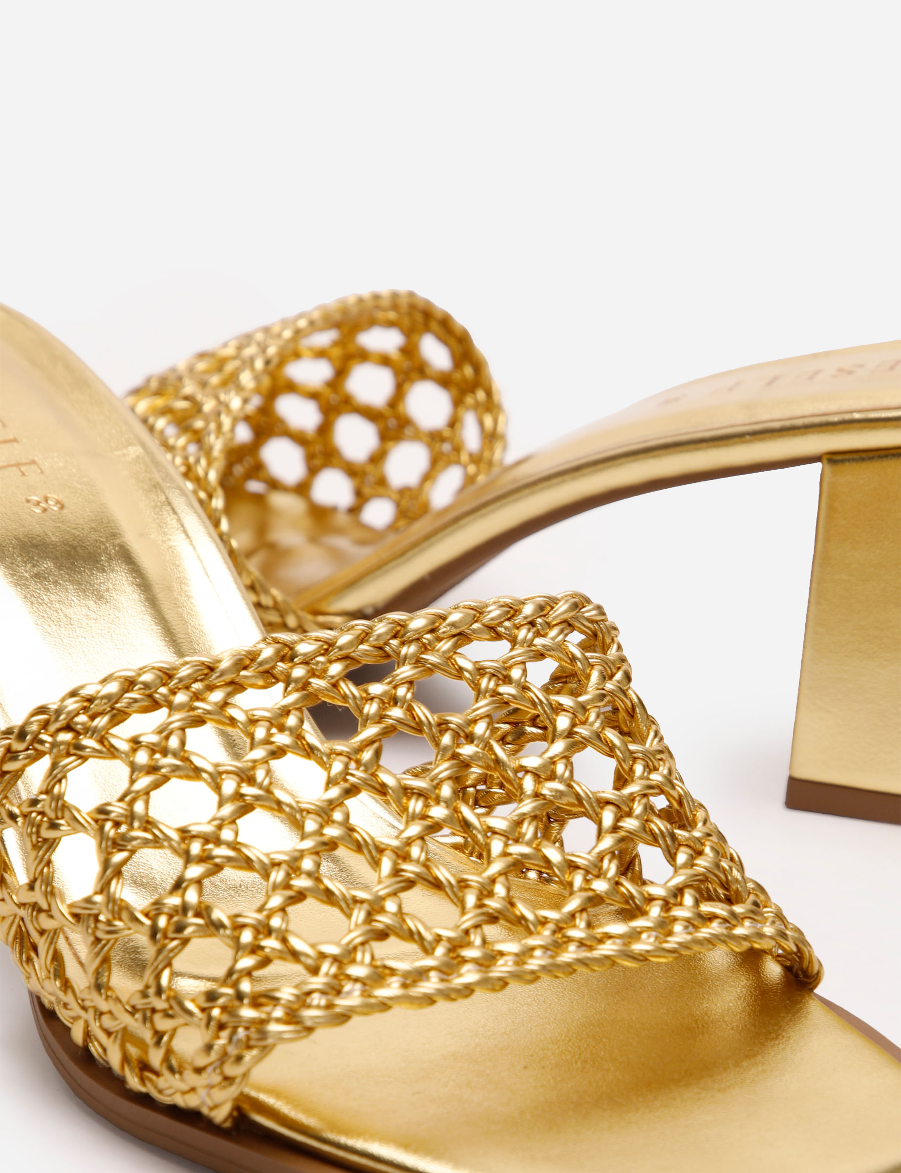 tamanco bico quadrado metalizado oneself dourado