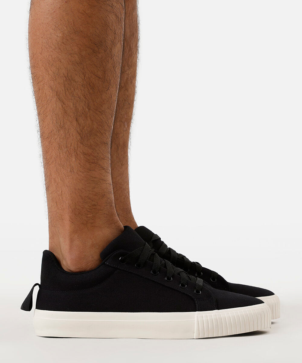 tênis masculino liso preto