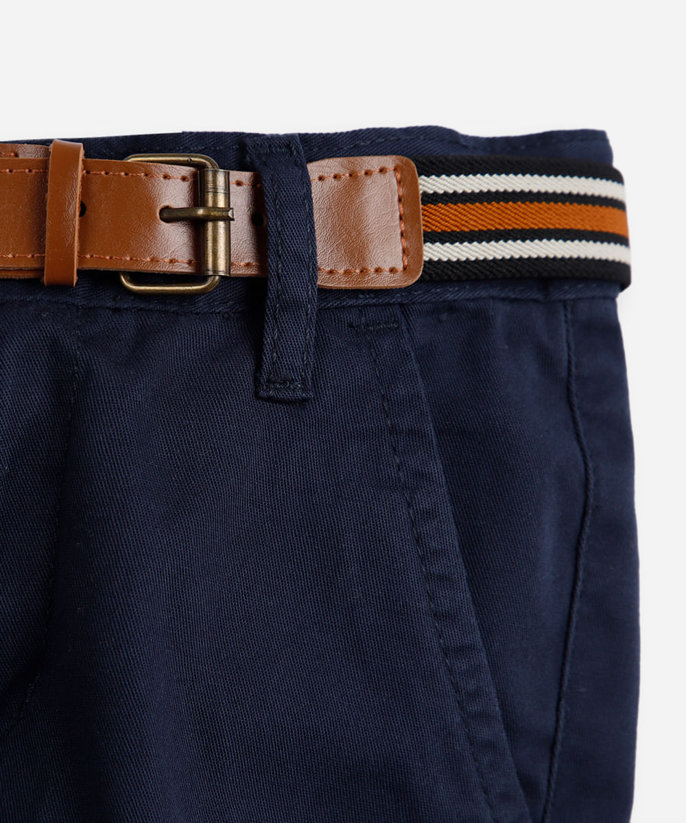 calça de sarja infantil com cinto azul