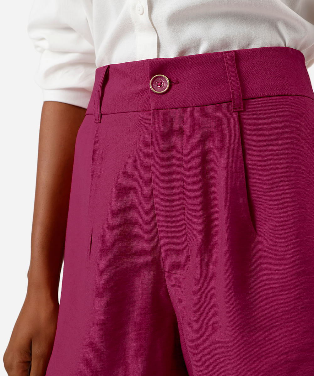 short de alfaiataria feminino em viscose texturizado rosa
