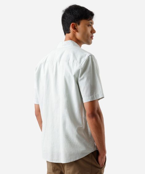 camisa comfort masculina com linho manga curta verde