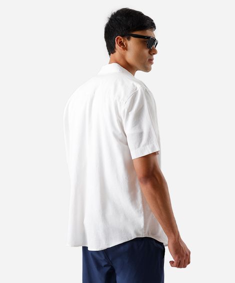 camisa comfort masculina com linho manga curta branca