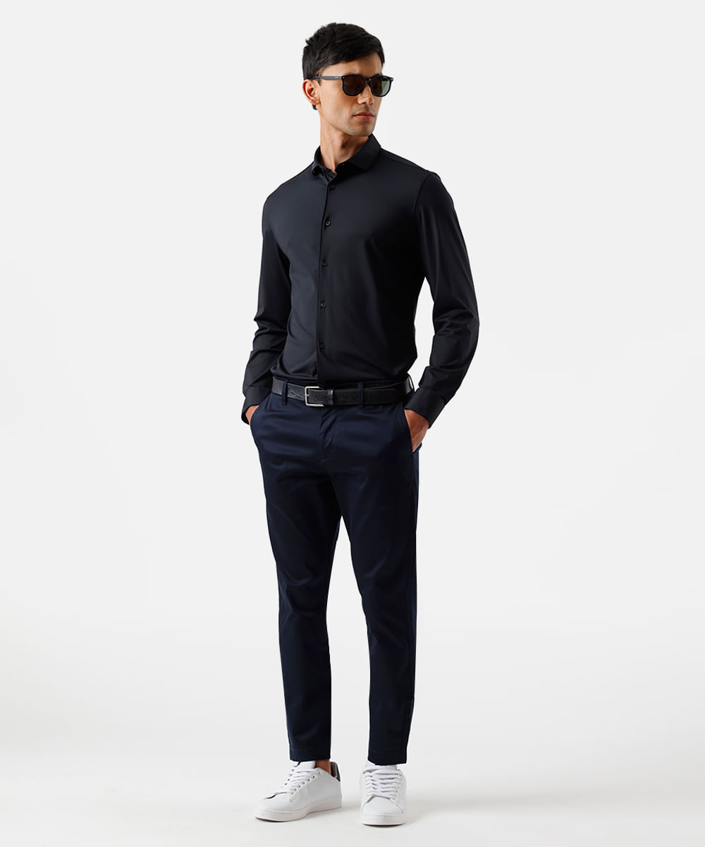 camisa slim fit masculina de poliamida manga longa preta