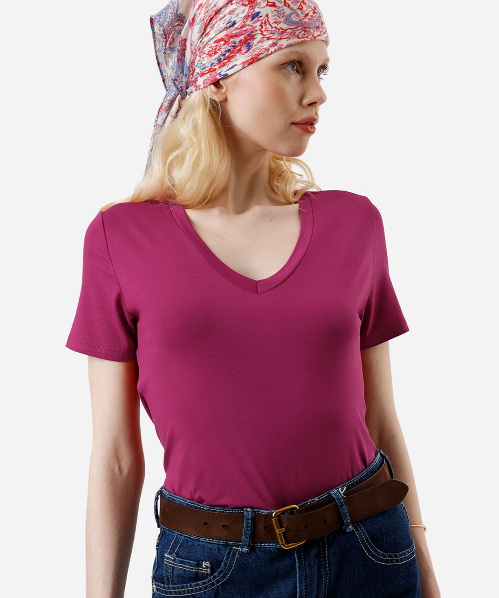 camiseta básica feminina manga curta decote v rosa
