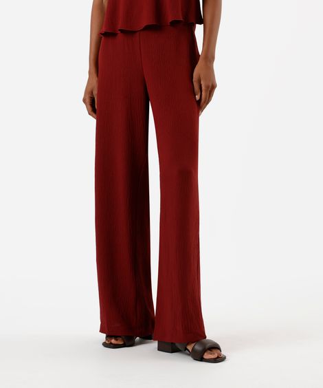 calça reta feminina texturizada vinho