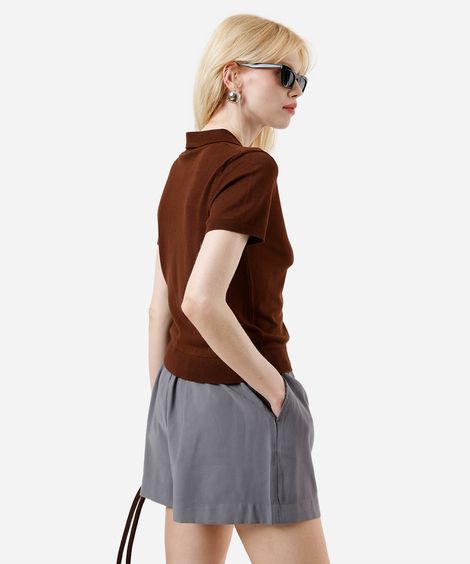 polo básica feminina de tricot manga curta marrom