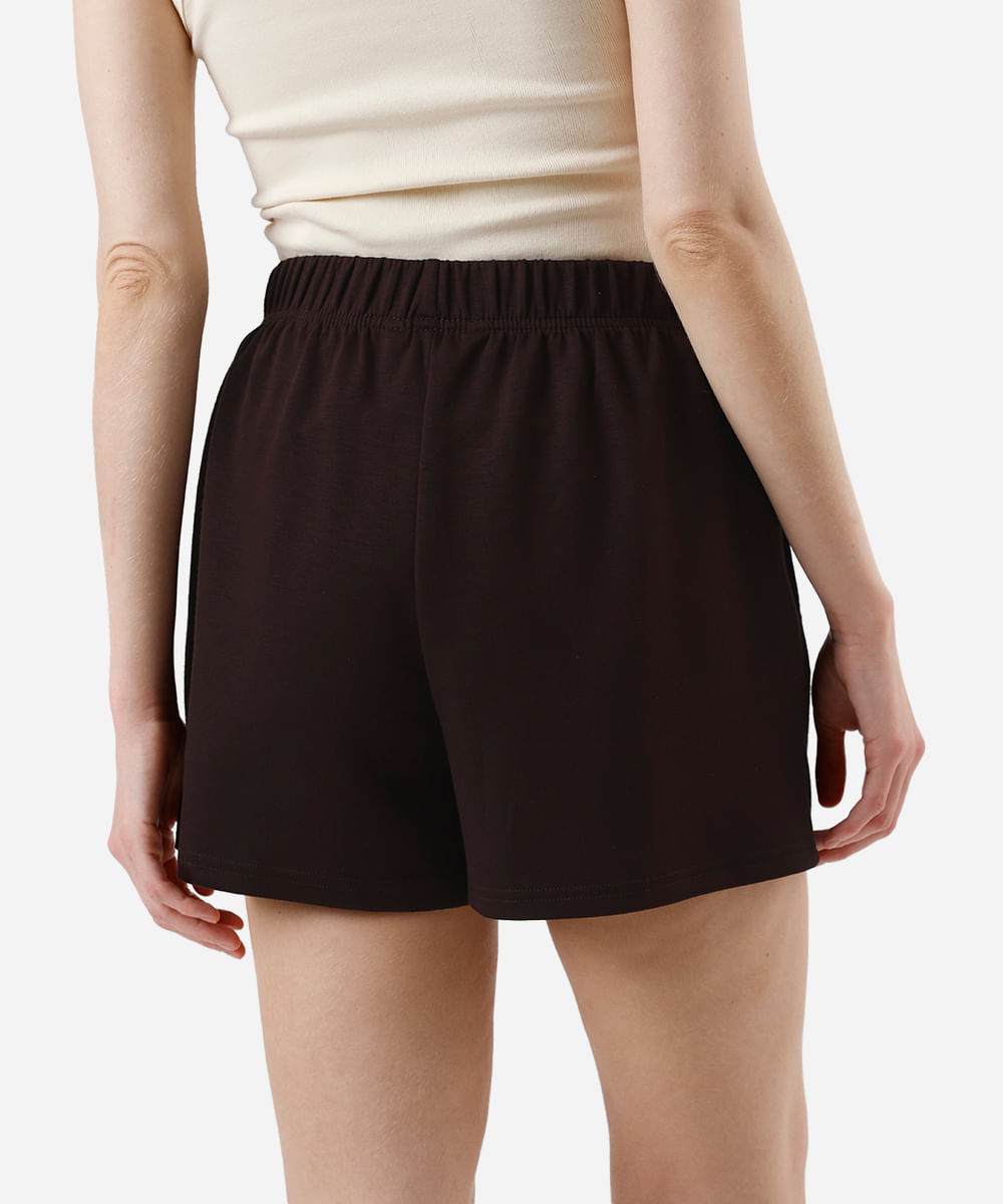 short básico feminino de moletom cós elástico marrom