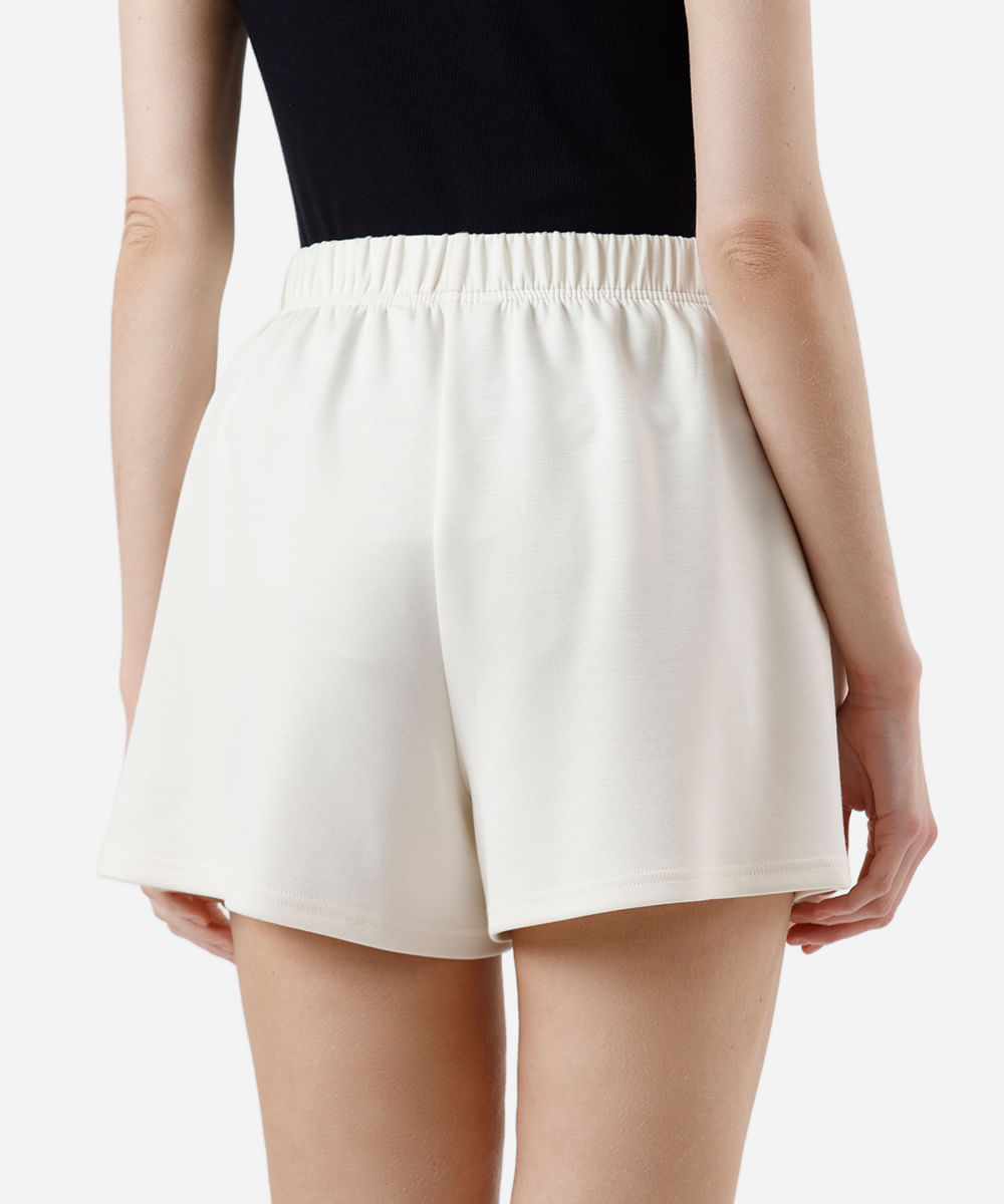 short básico feminino de moletom cós elástico bege