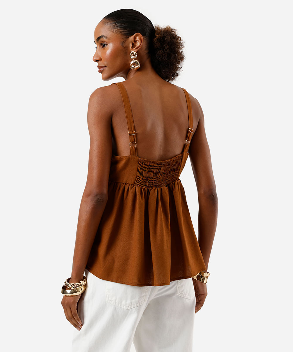 bata feminina com linho decote quadrado marrom