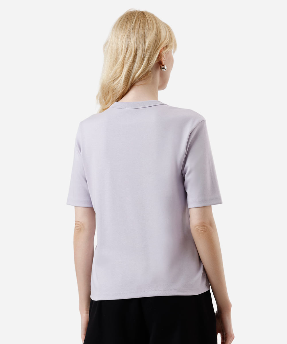 camiseta básica feminina de algodão peruano manga curta lilás