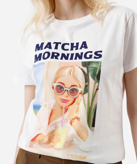 camiseta feminina de algodão matcha mornings barbie off white