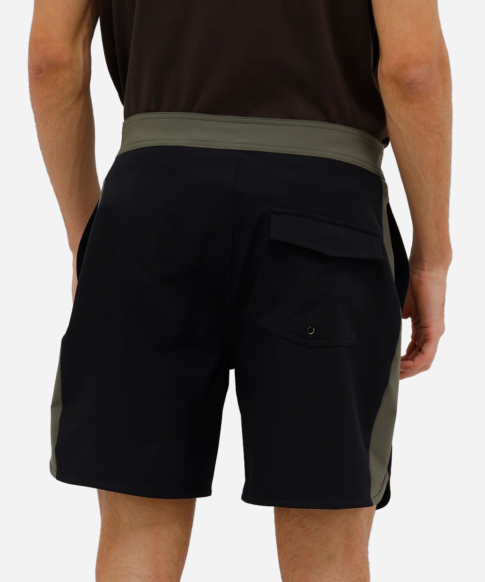 short boardshort masculino com recorte lateral preto