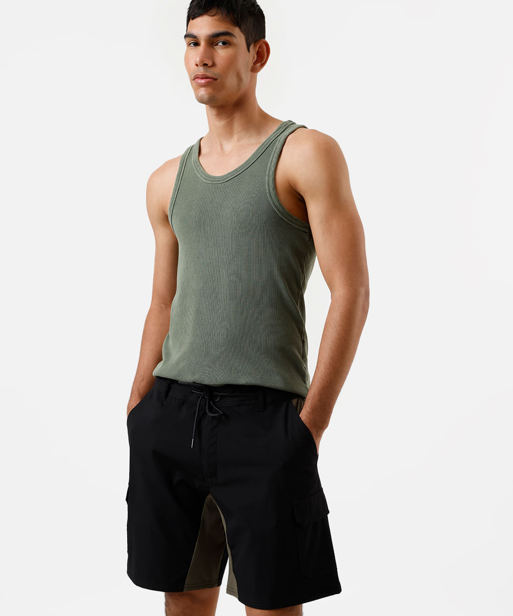 short boardshort masculino com recortes texturizado - preto
