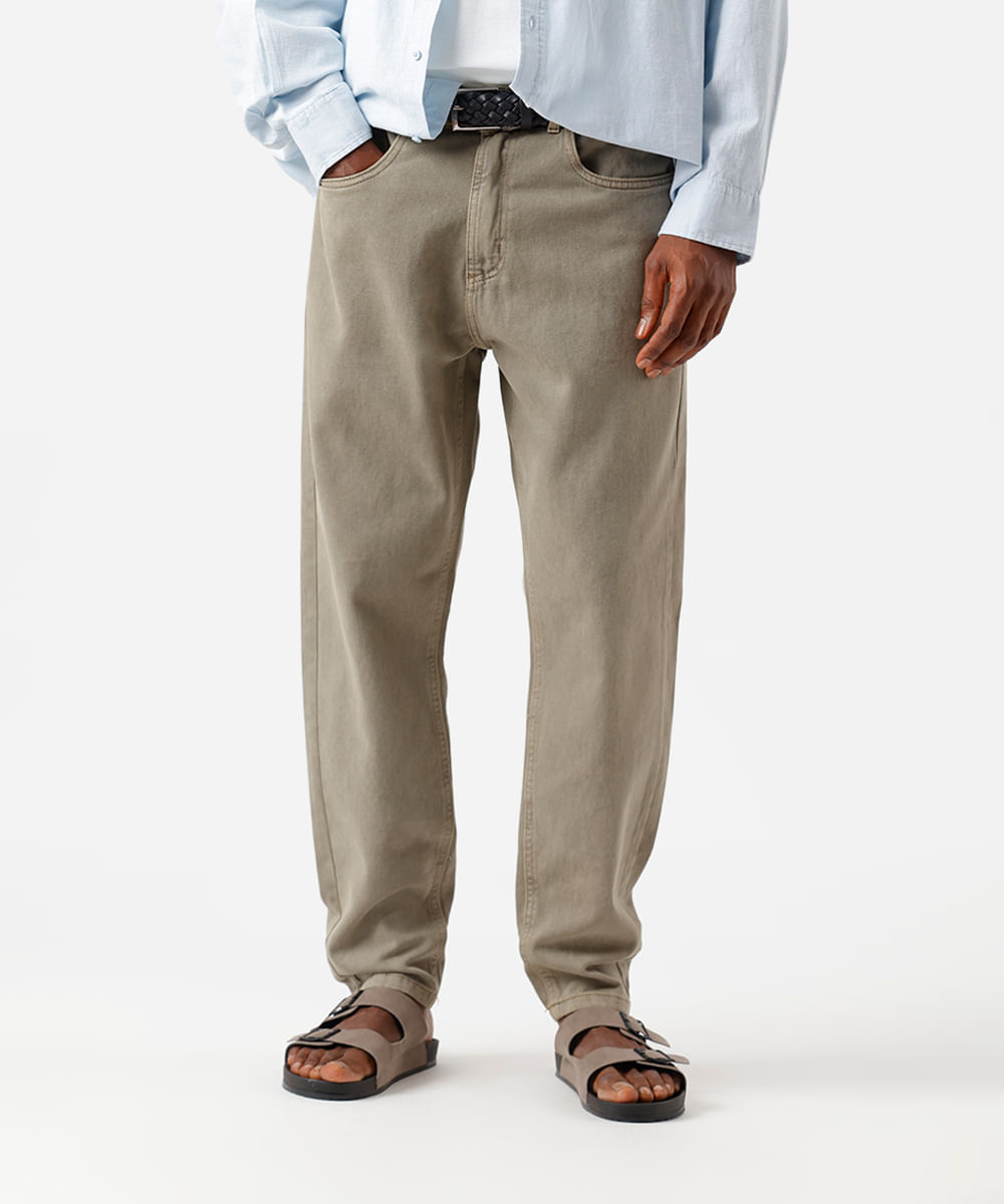 calça reta cropped masculina de sarja estonada bege