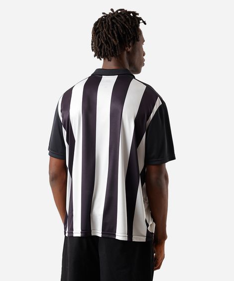 camiseta oversized masculina com gola playstation listrada preta