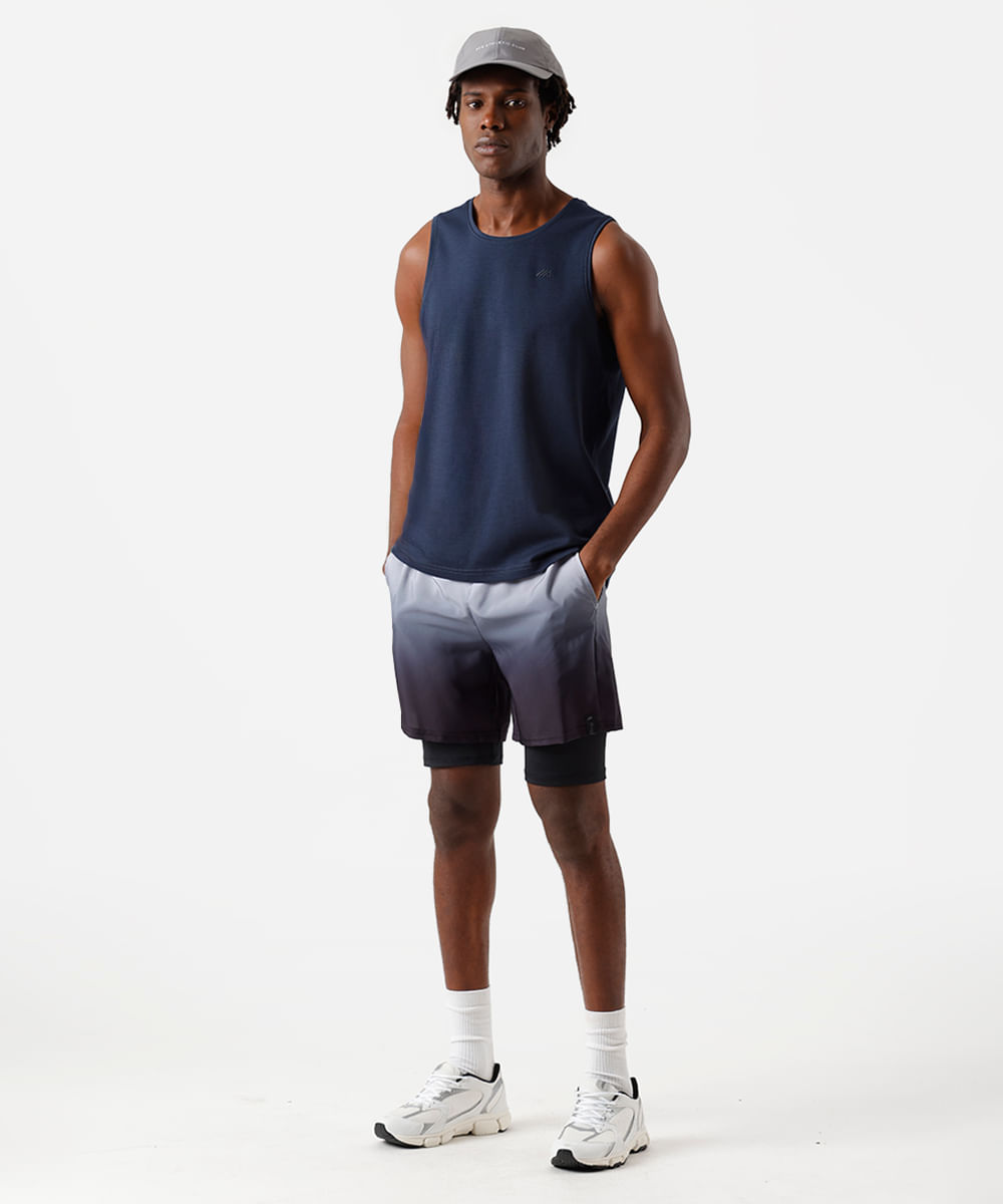 short masculino esportivo com bermuda interna degradê preto