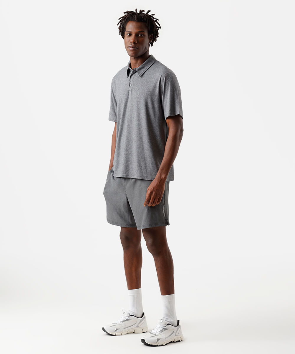 short masculino esportivo cinza