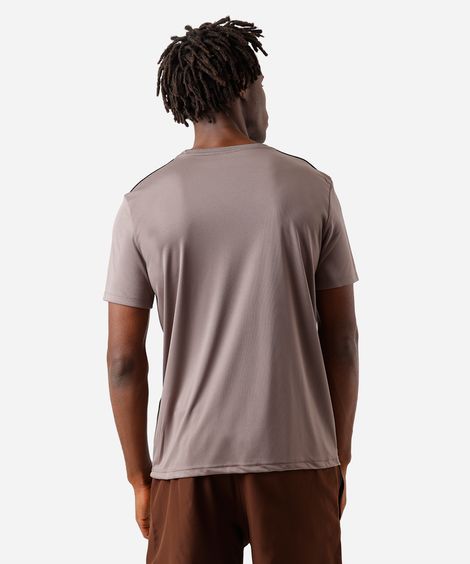 camiseta masculina com listras marrom