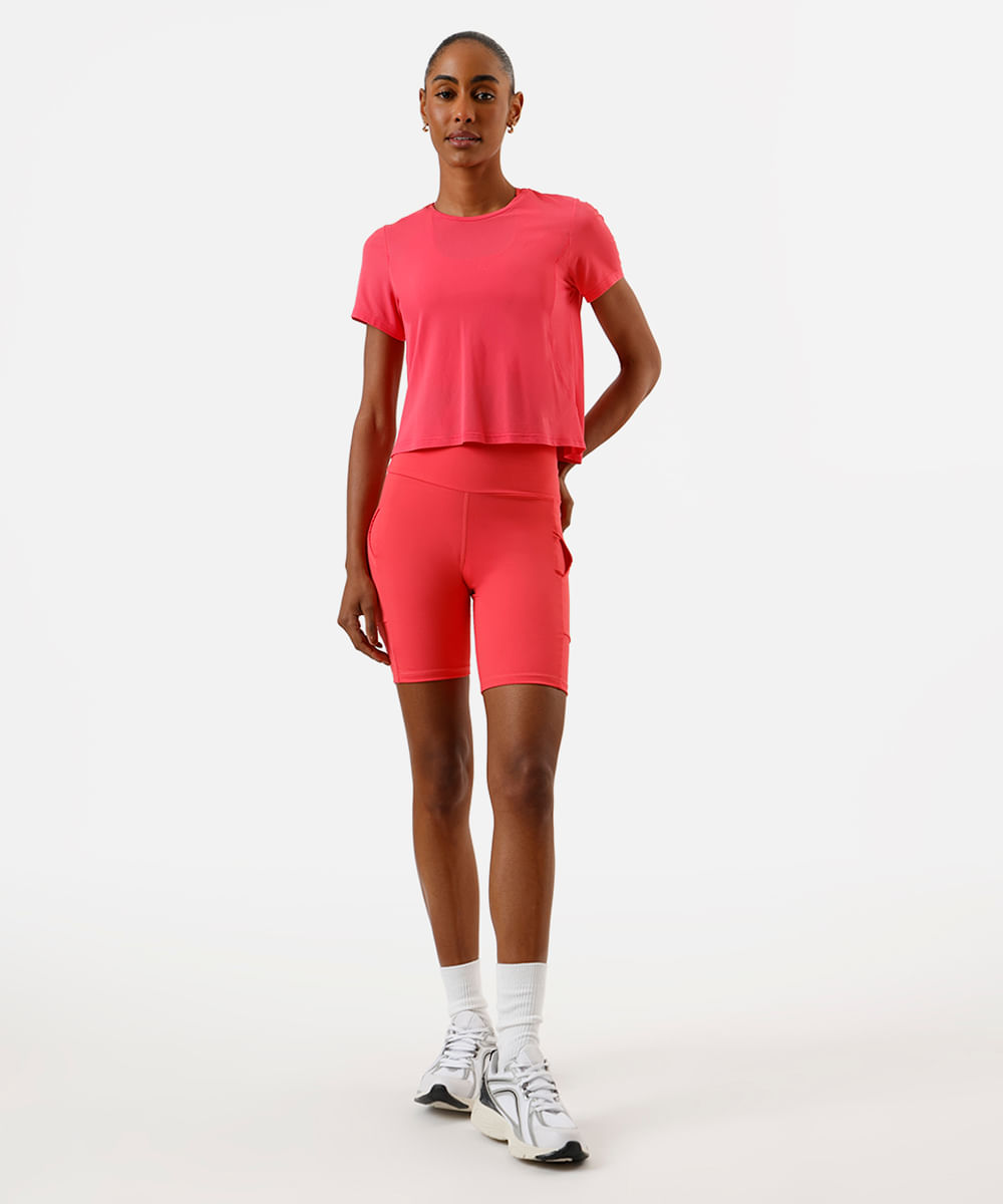 camiseta cropped feminina esportiva ace com recorte rosa
