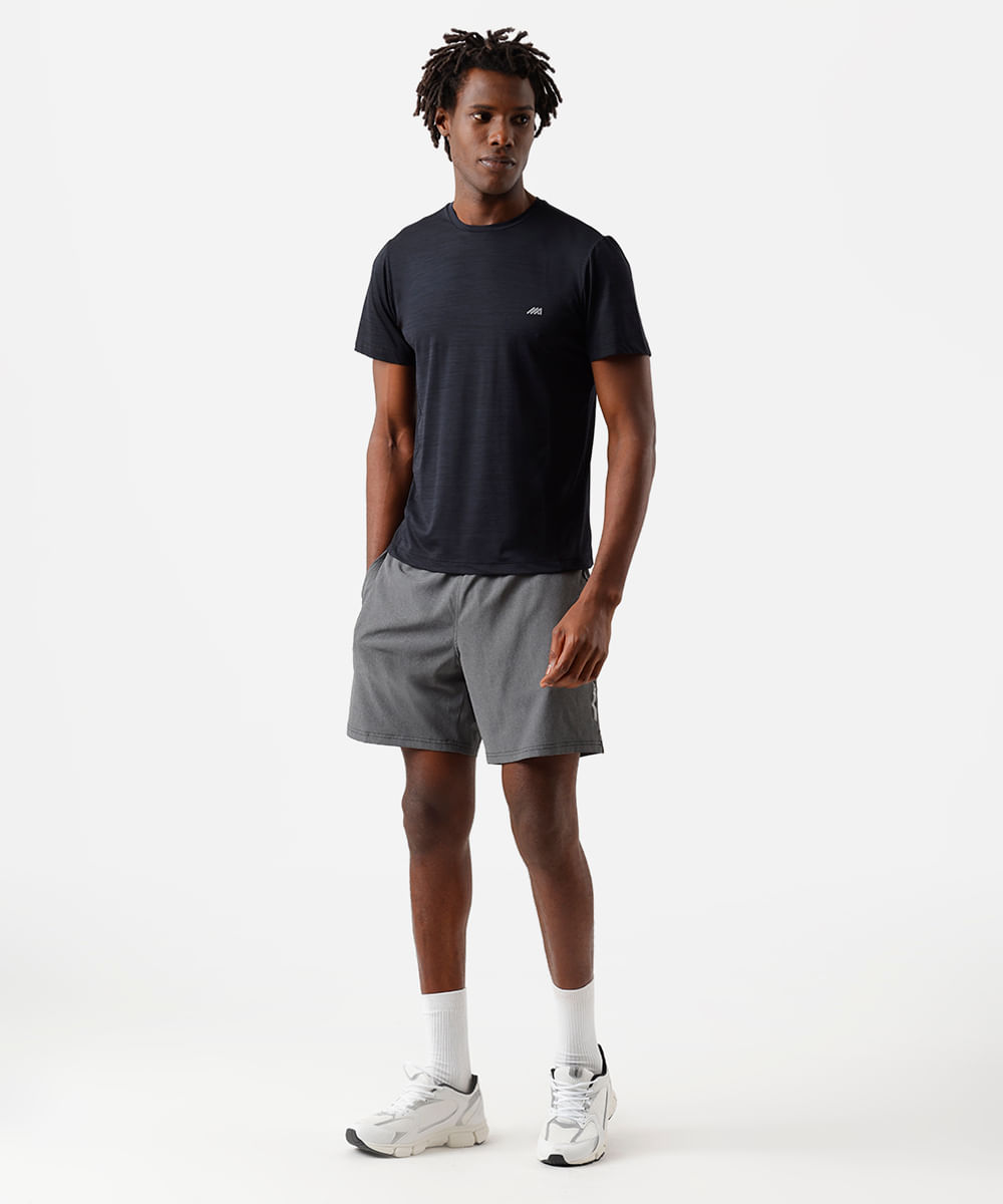 camiseta slim masculina de poliamida com recortes preta