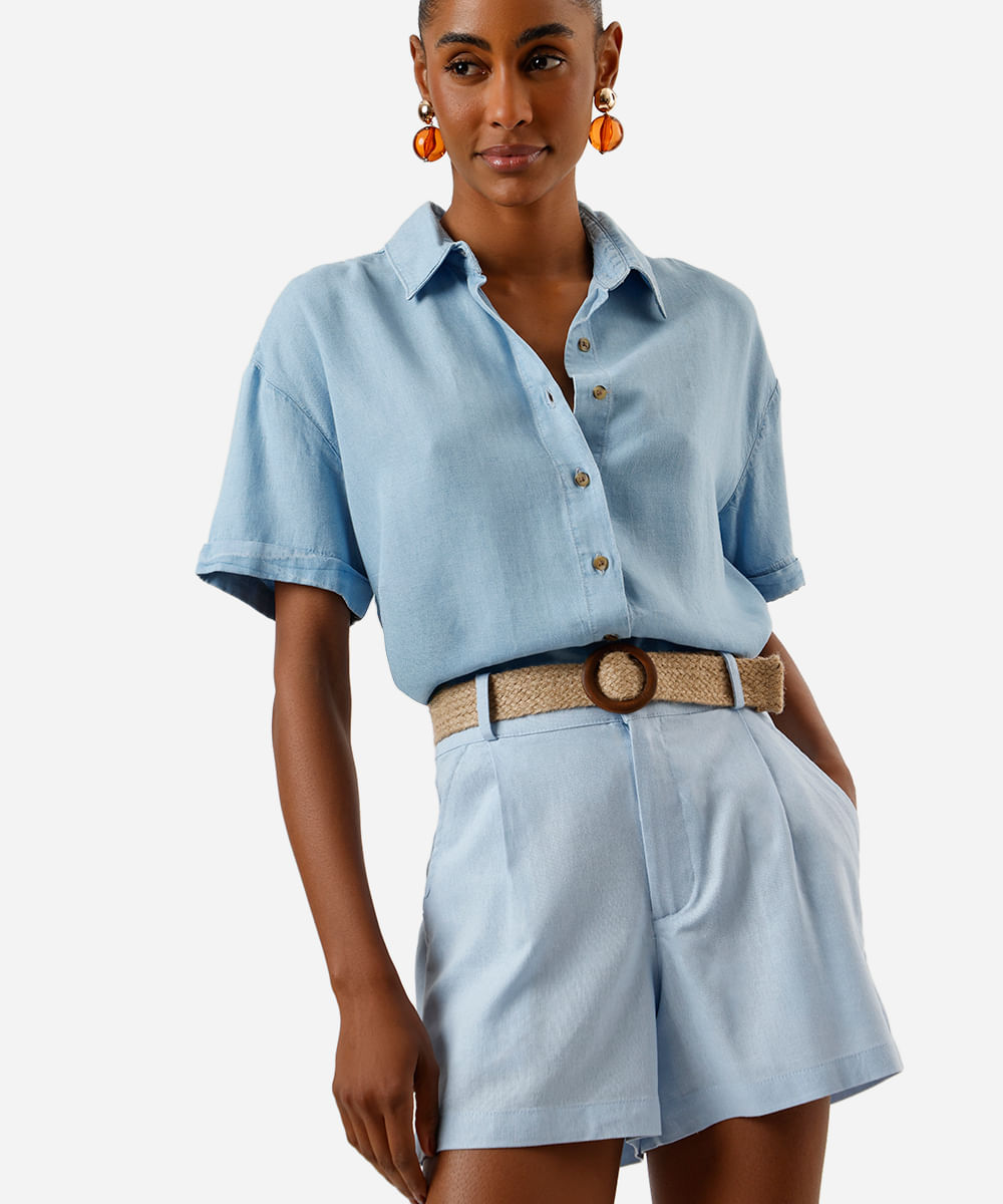 short feminino com linho cintura alta e cinto azul