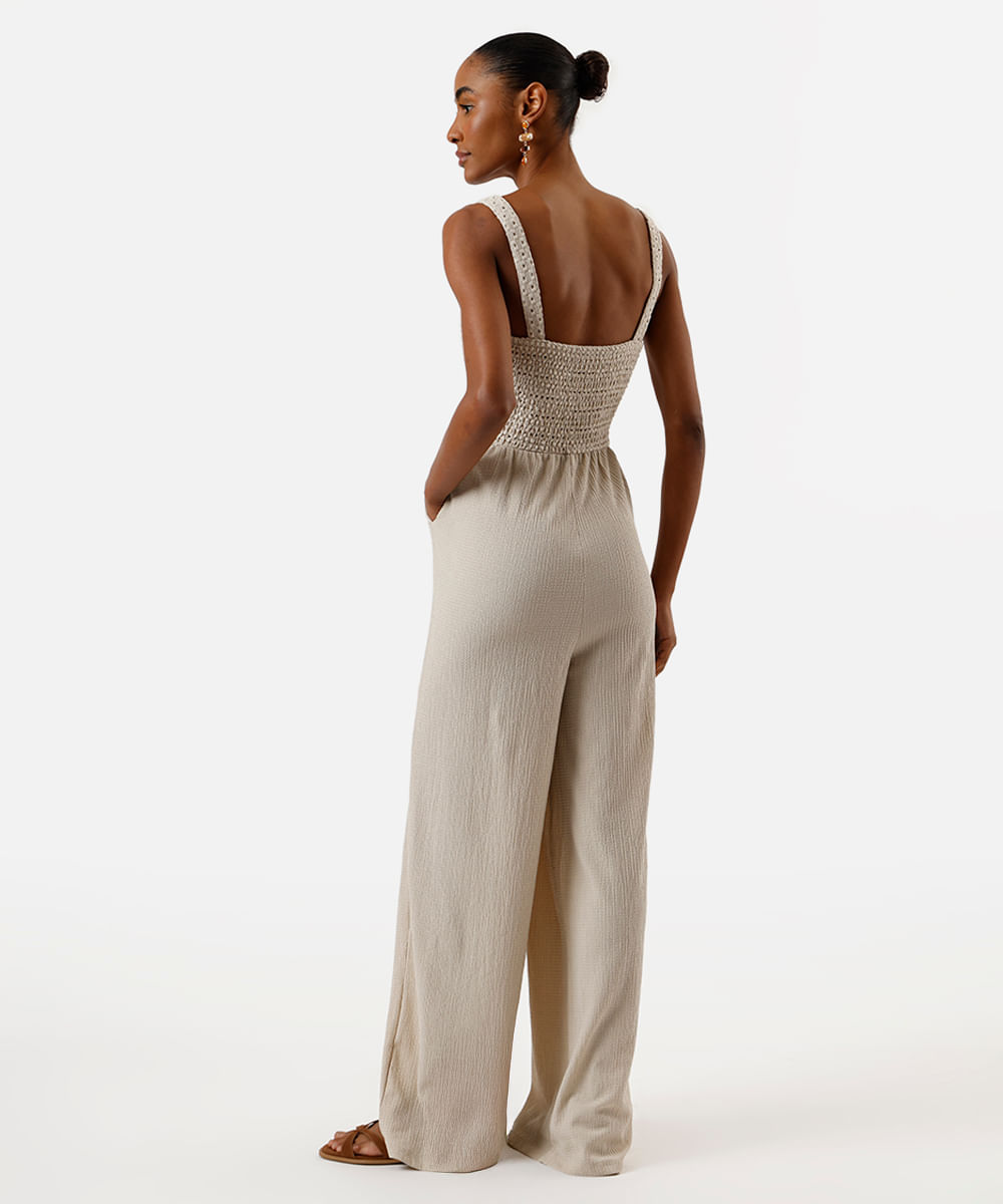 macacão wide leg feminino texturizado com lastex bege