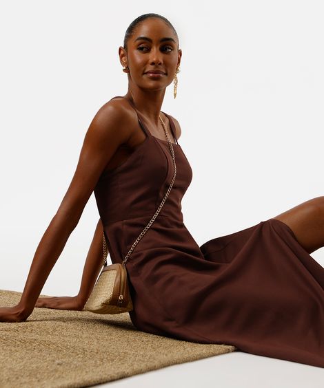 vestido midi feminino alça fina com linho e fenda marrom