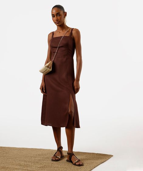 vestido midi feminino alça fina com linho e fenda marrom