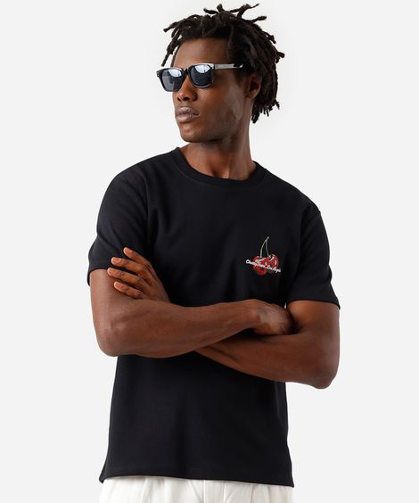 camiseta masculina com algodão manga curta cerejas preta
