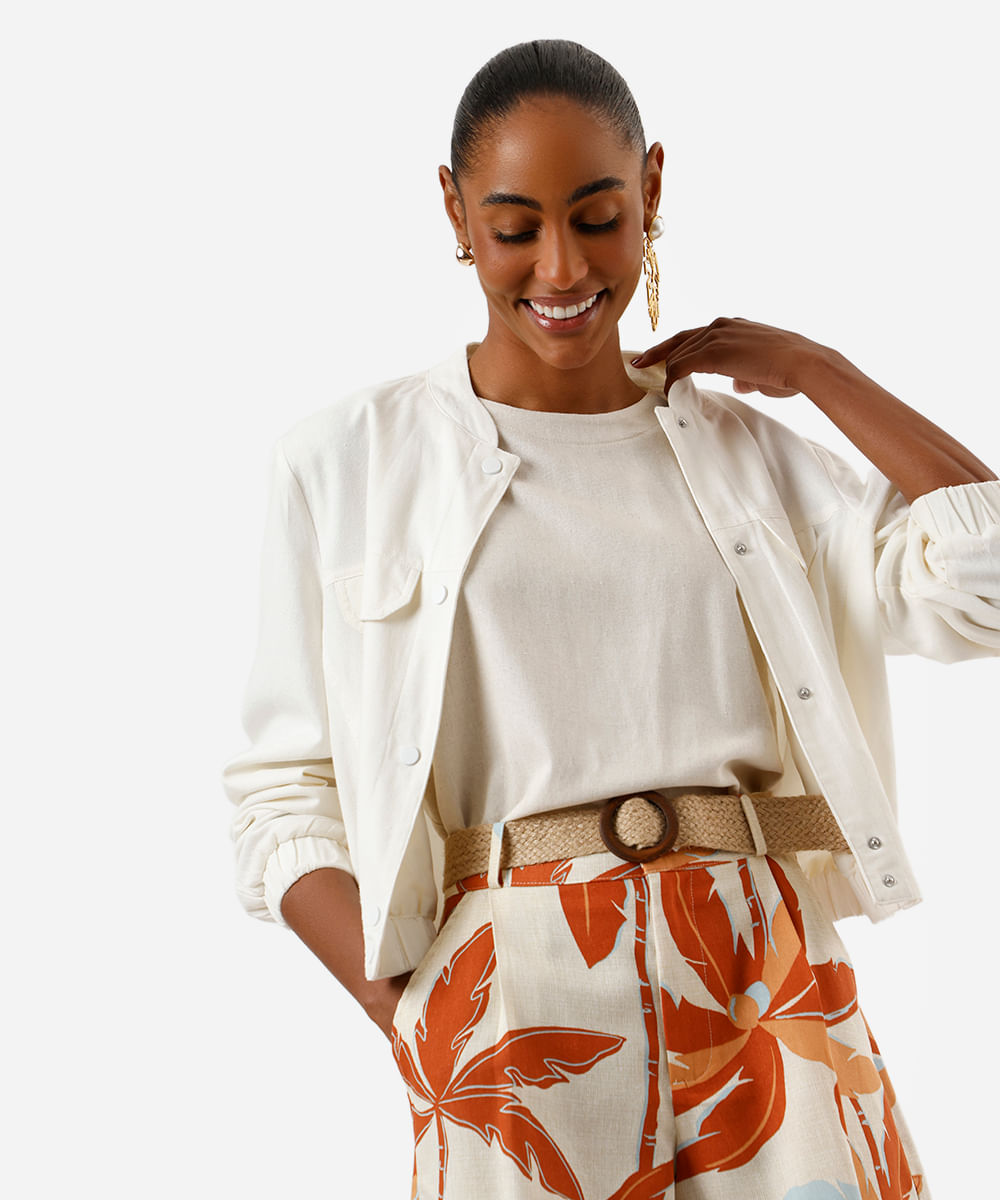 short feminino com linho e cinto folhagens amarelo
