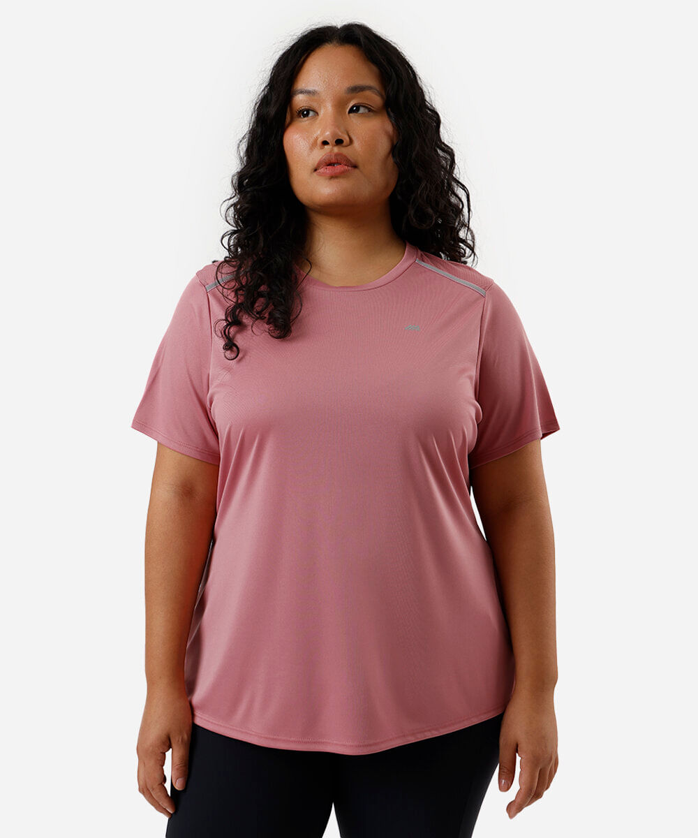 camiseta feminina esportiva com refletivos plus size rosa