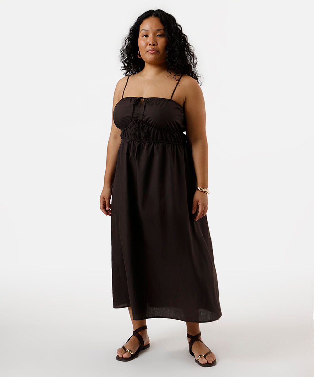 vestido midi feminino com amarração plus size marrom