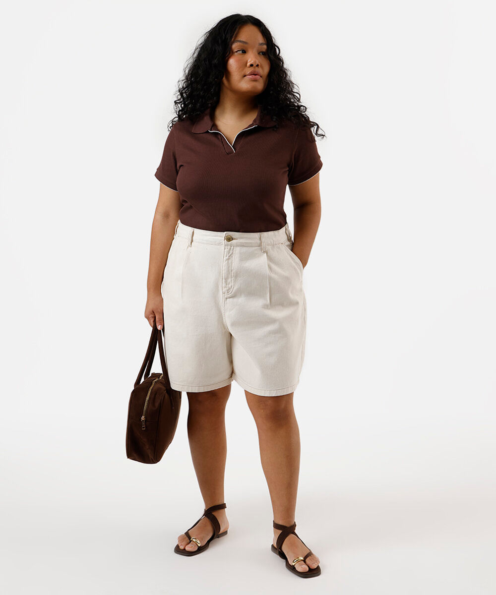 polo feminina canelada manga curta plus size marrom