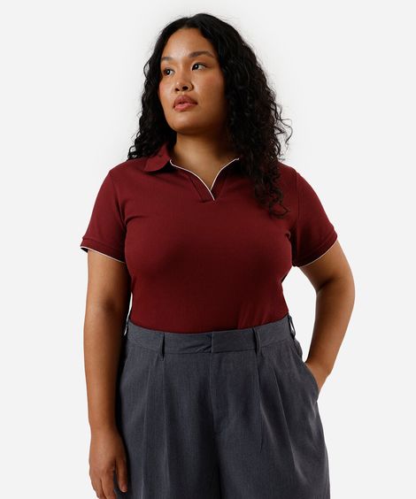 polo feminina canelada manga curta plus size vinho