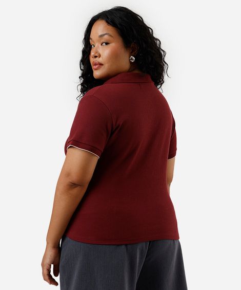 polo feminina canelada manga curta plus size vinho