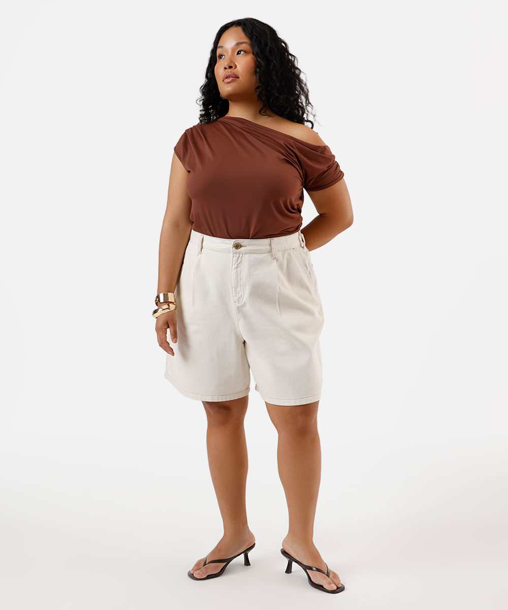 blusa feminina de poliamida assimétrica franzida plus size marrom