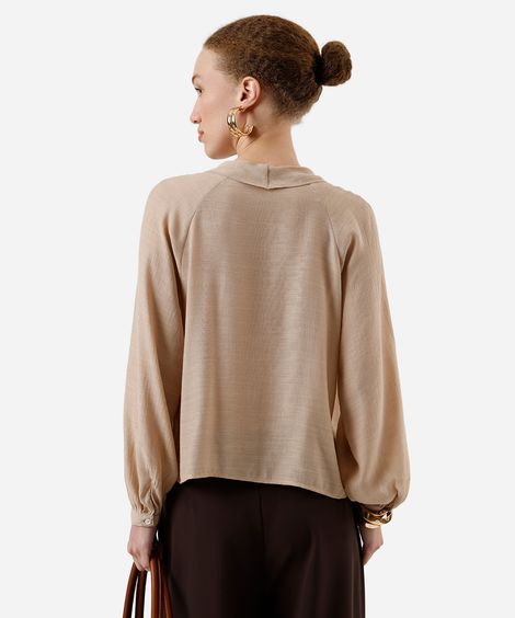 bata feminina com viscose e babados bege