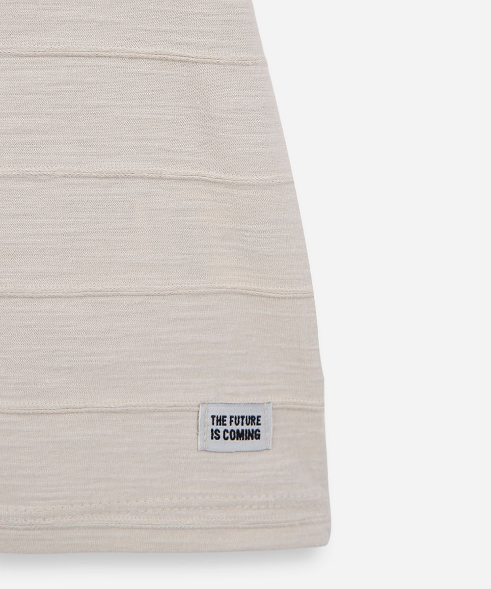 camiseta infantil de algodão texturizada bege