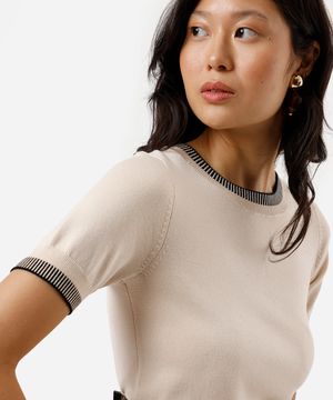 blusa feminina de tricot manga curta bege