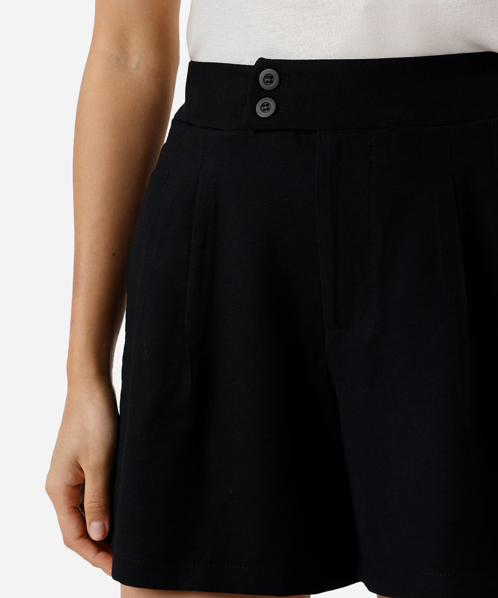 short de alfaiataria feminino com viscose e pregas preto