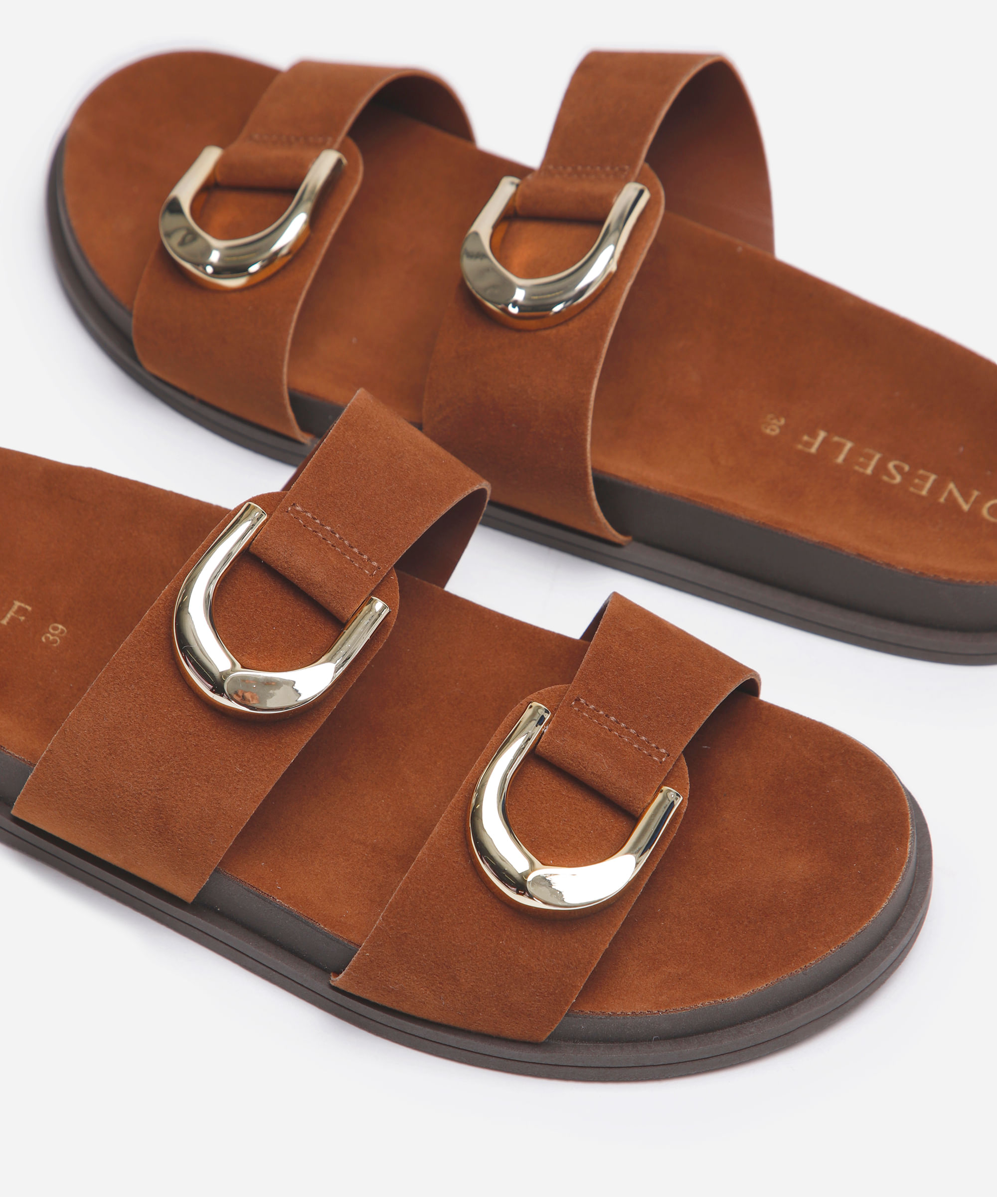 rasteirinha flatform com fivelas texturizada oneself marrom