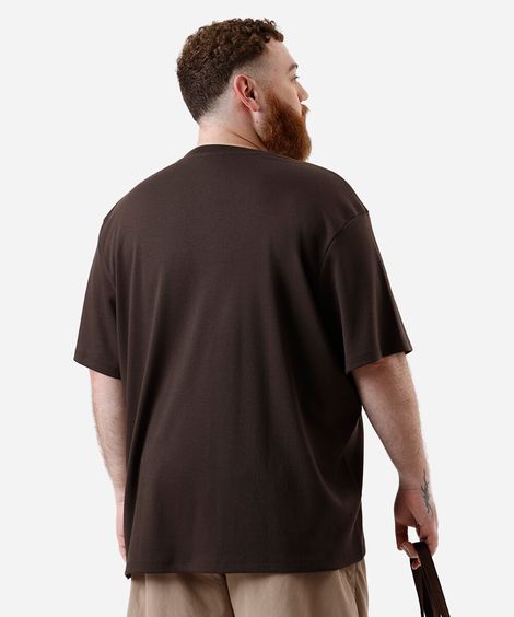 camiseta de algodão peruano plus size marrom