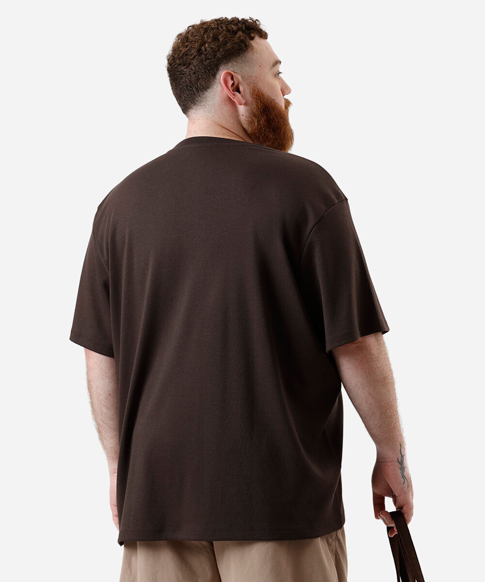 camiseta de algodão peruano plus size marrom