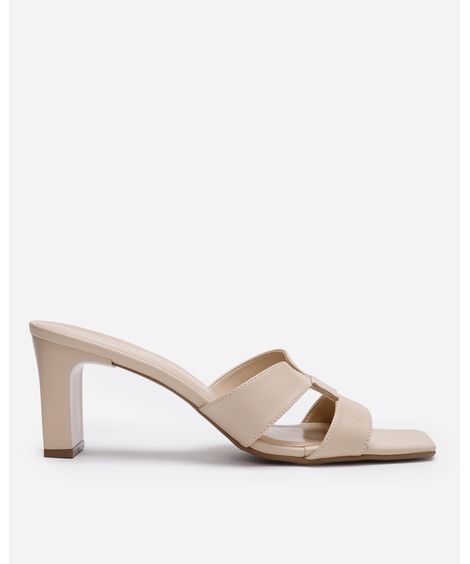 tamanco bico quadrado com recorte salto grosso oneself bege