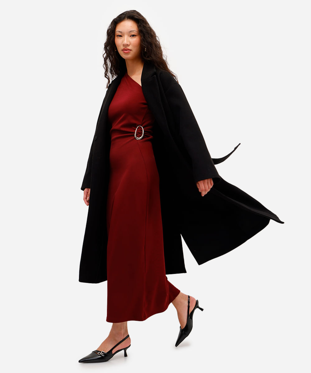 vestido midi ombro único feminino com franzido vinho