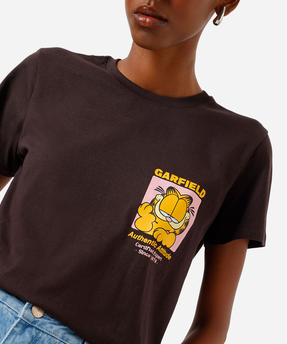 camiseta feminina algodão garfield marrom