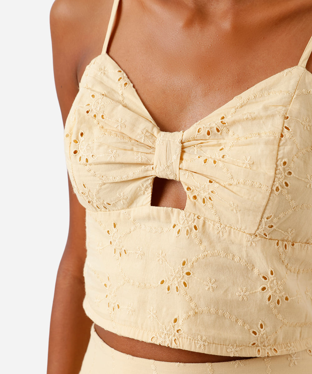 cropped feminino de laise alça fina com recorte amarelo