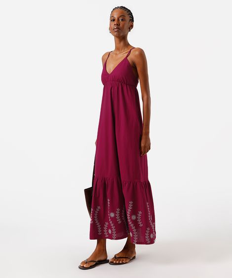 vestido longo alça fina feminino de algodão com recorte e bordado floral vinho
